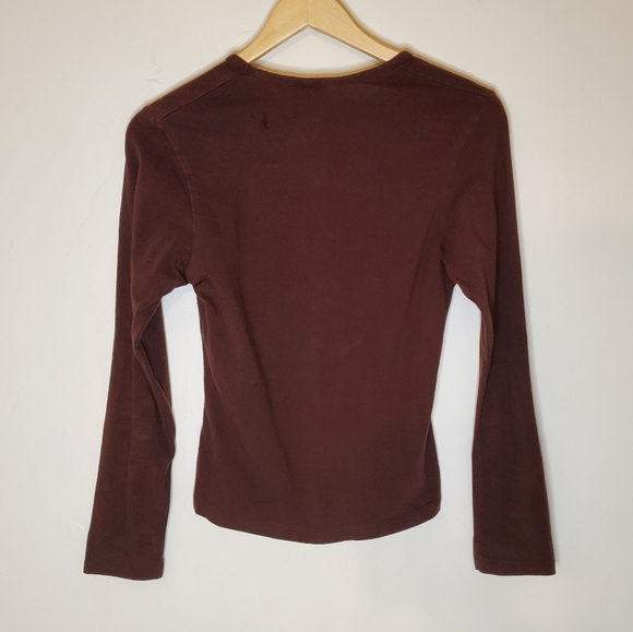 Basic Brown Long Sleeve V-Neck Top - Picture 2 of 9